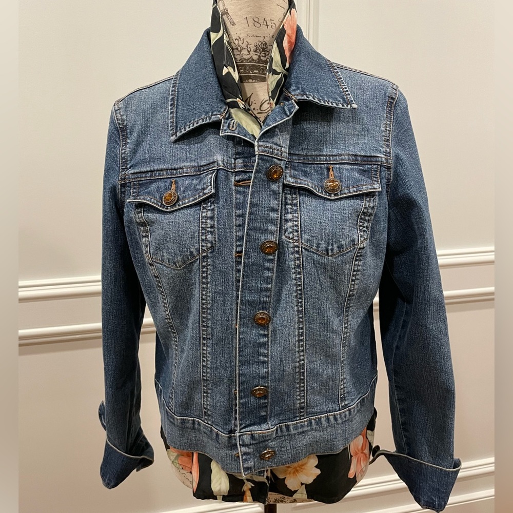 Will Smith Jean Jacket with bronze stone button detailing M